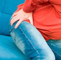 тазобедренный сустав болит: симптоматика причин