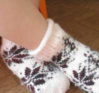 мерзнут ноги дома в теплых носках